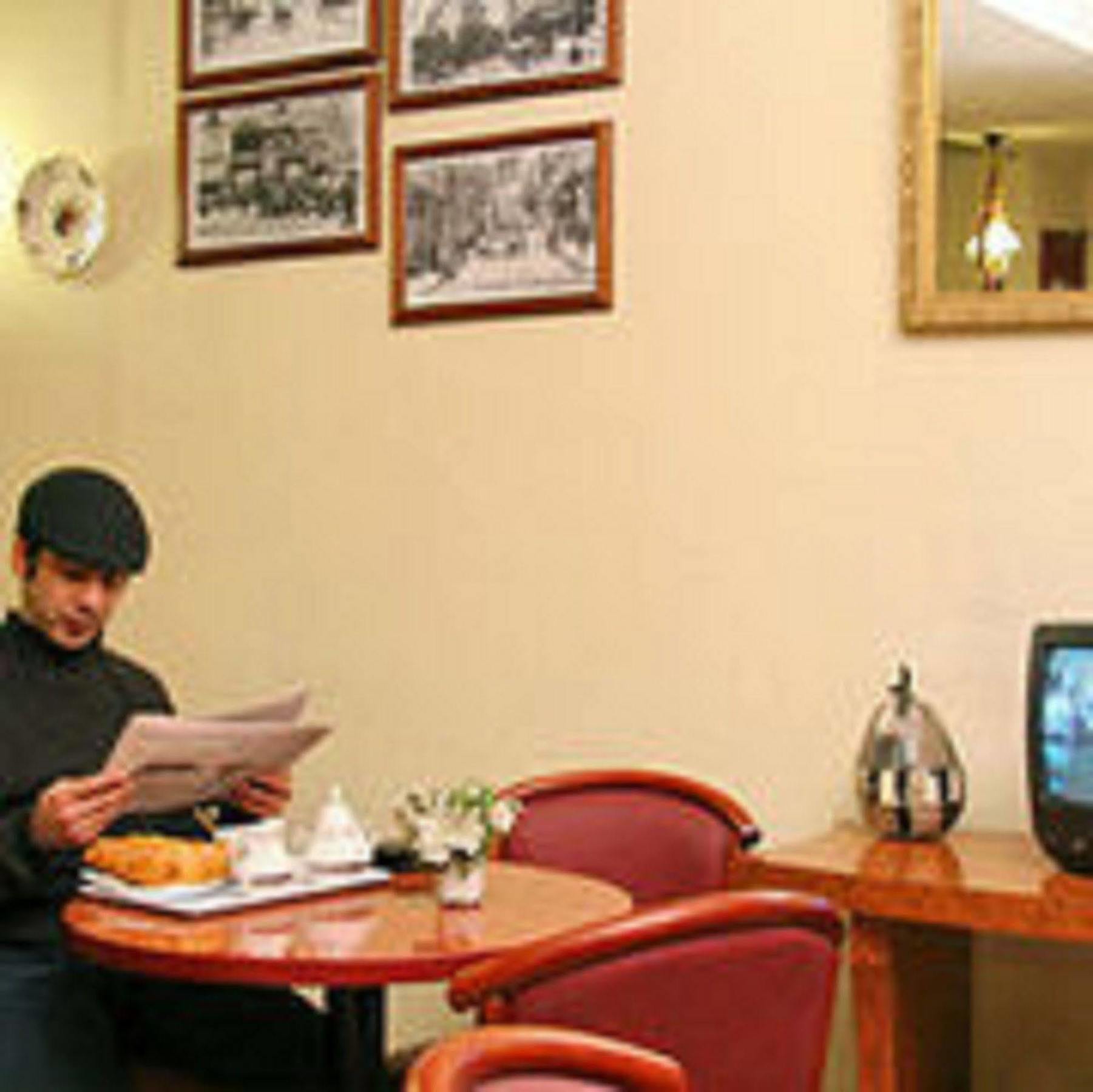 Camelia International Hotel Paris Eksteriør billede